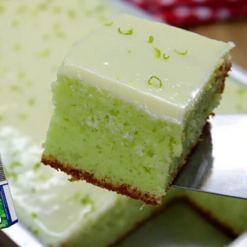 Bolo de Gelatina de Limão Bem Fofinho