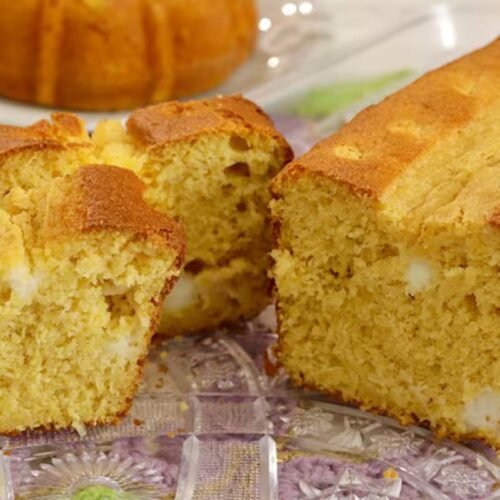 Bolo de Milho com Requeijão Fácil